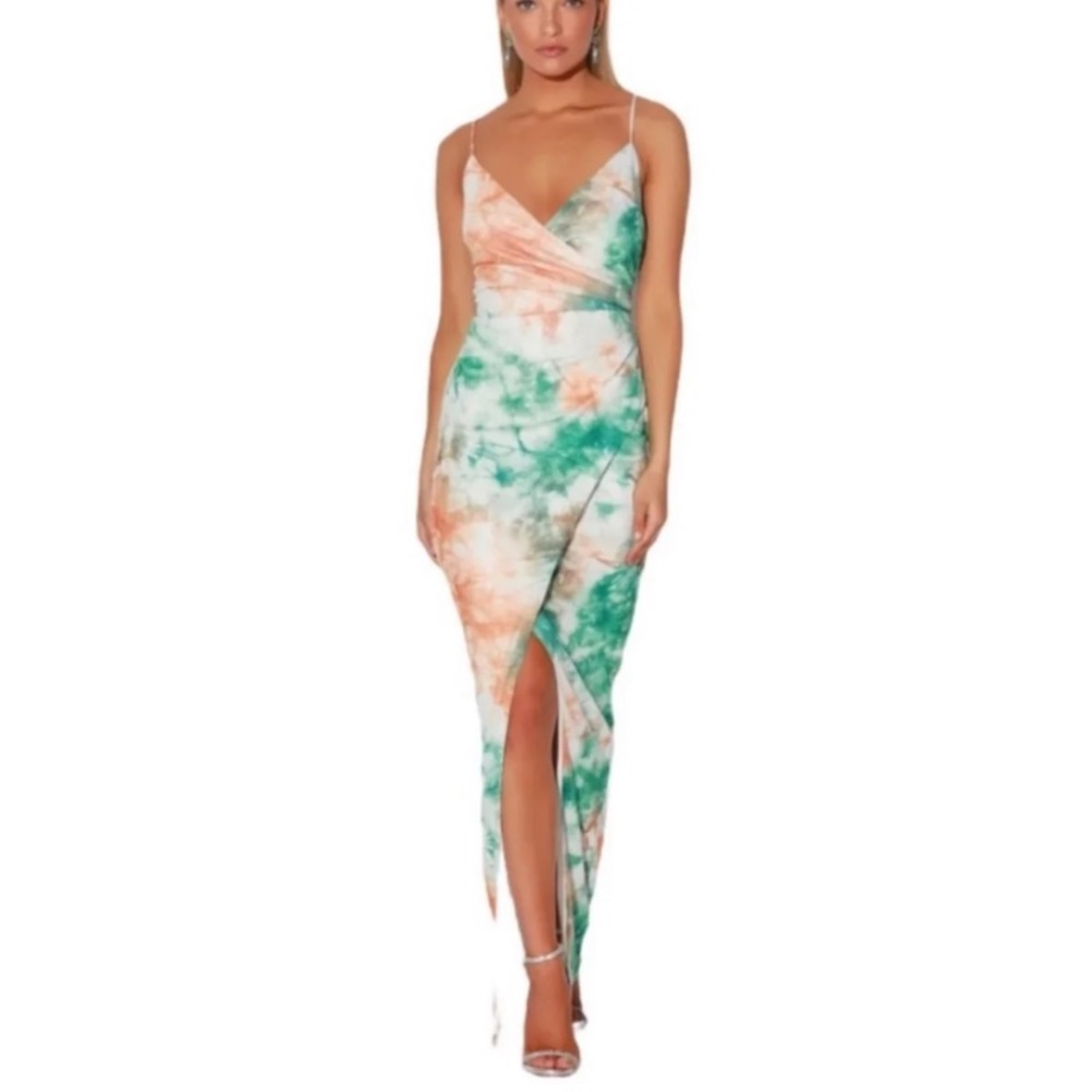 NWT Lulu’s Lover’s Paradise Dress